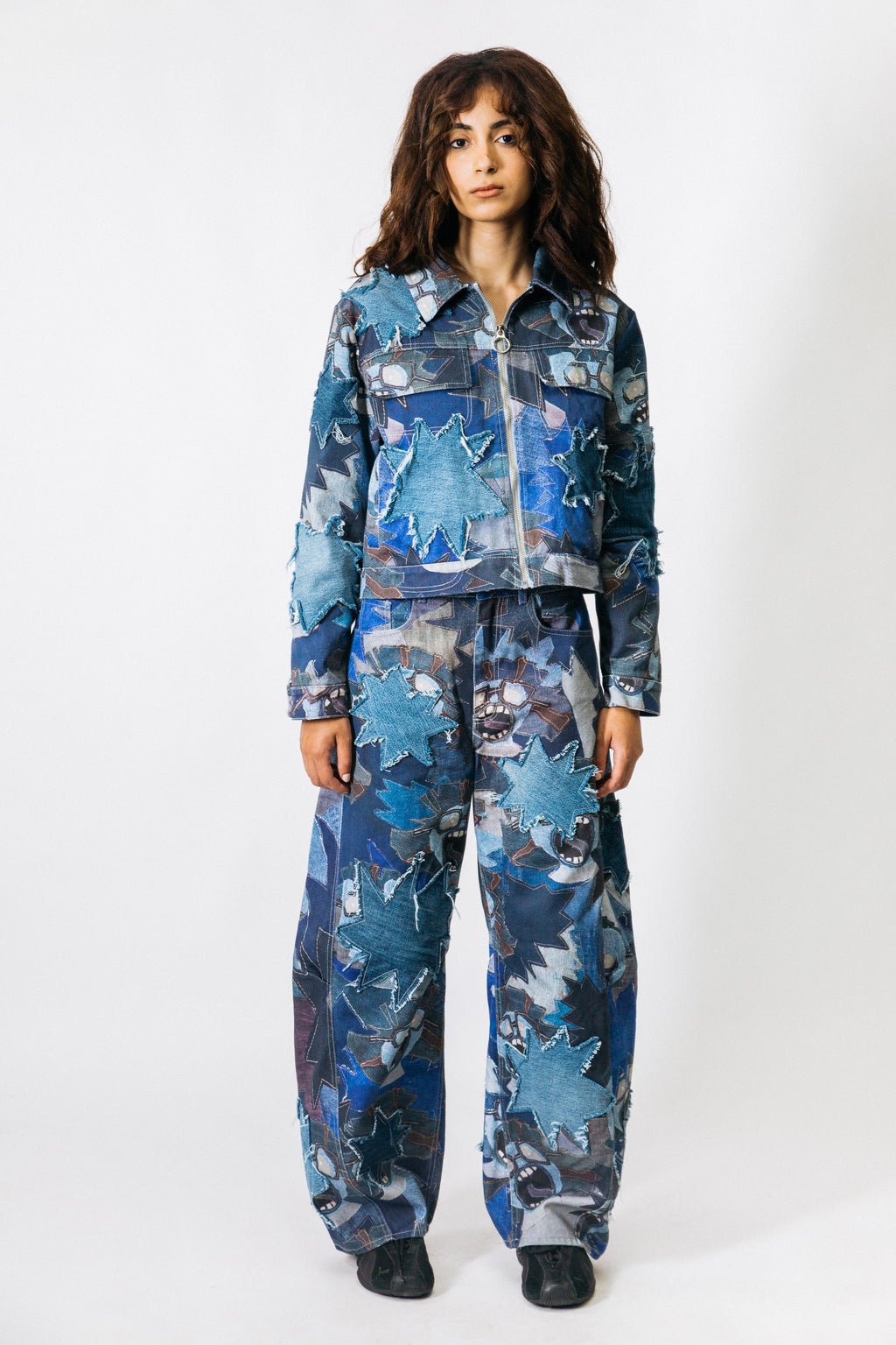OVERSIZED DENIM JAS MET PATCHWORKPRINT